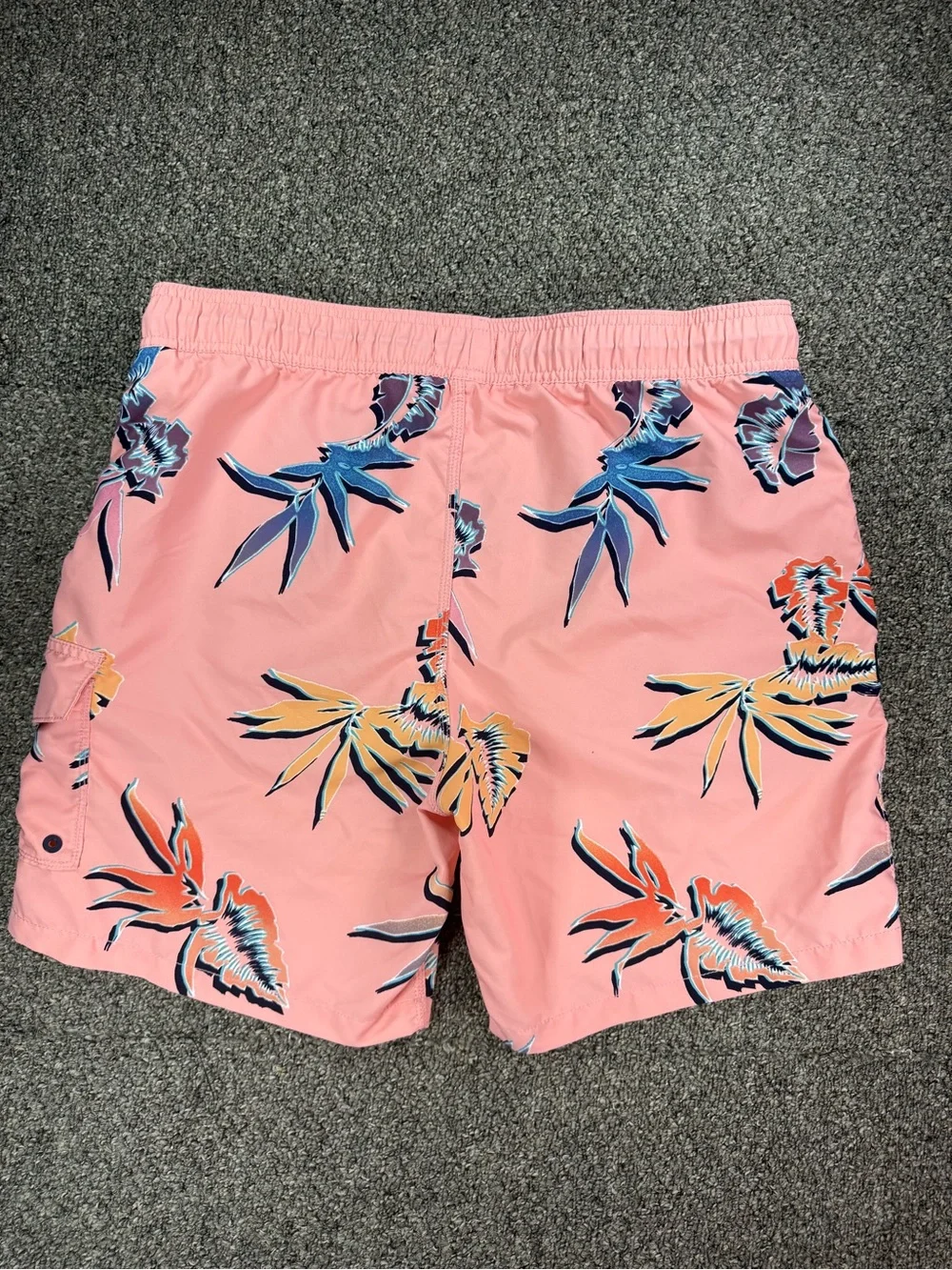 Billabong Recycler Boardshorts Men’s XL Floral Built-in Bottle Opener